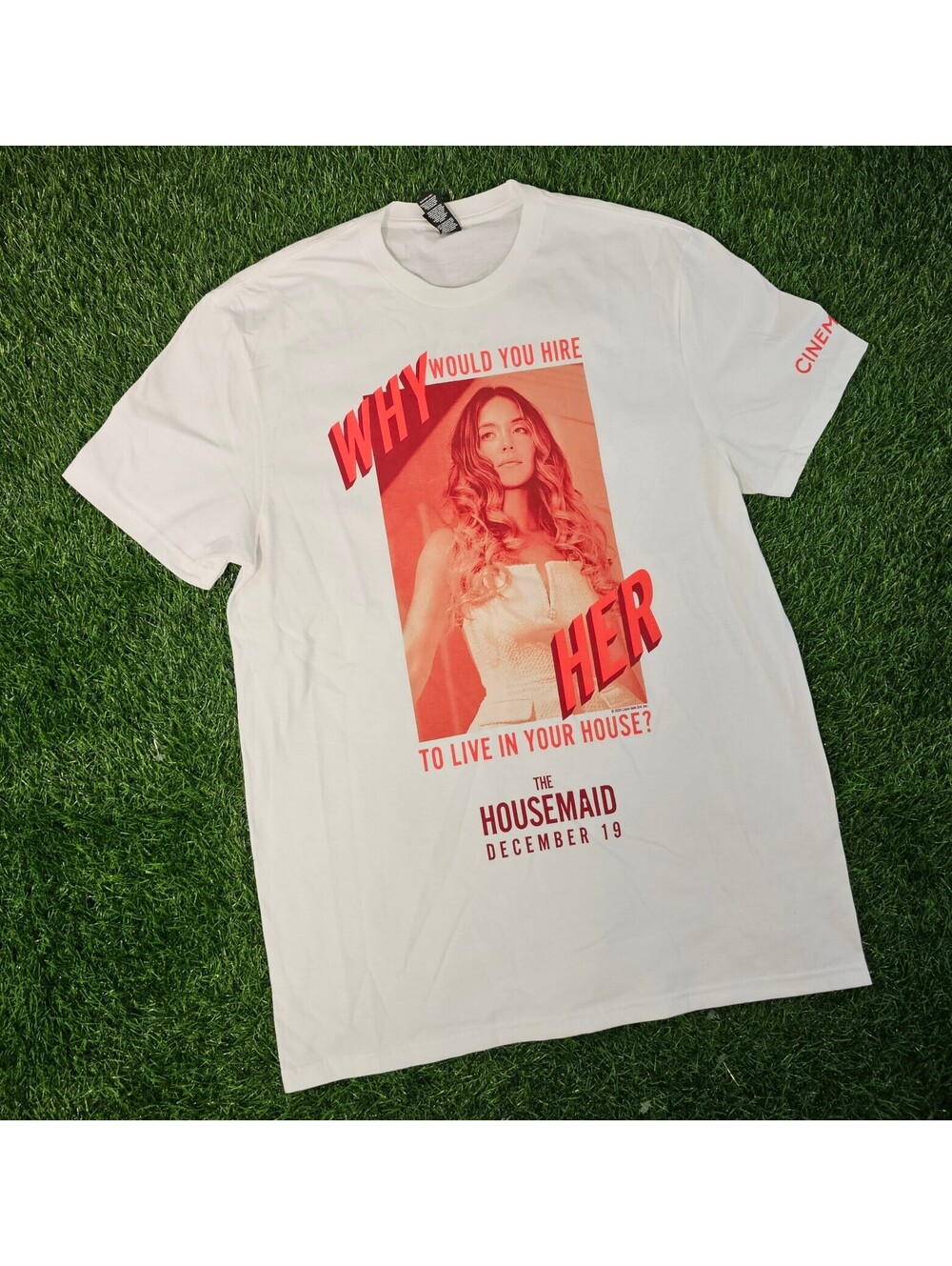The Housemaid Movie Promo T-Shirt 2025 Size Medium